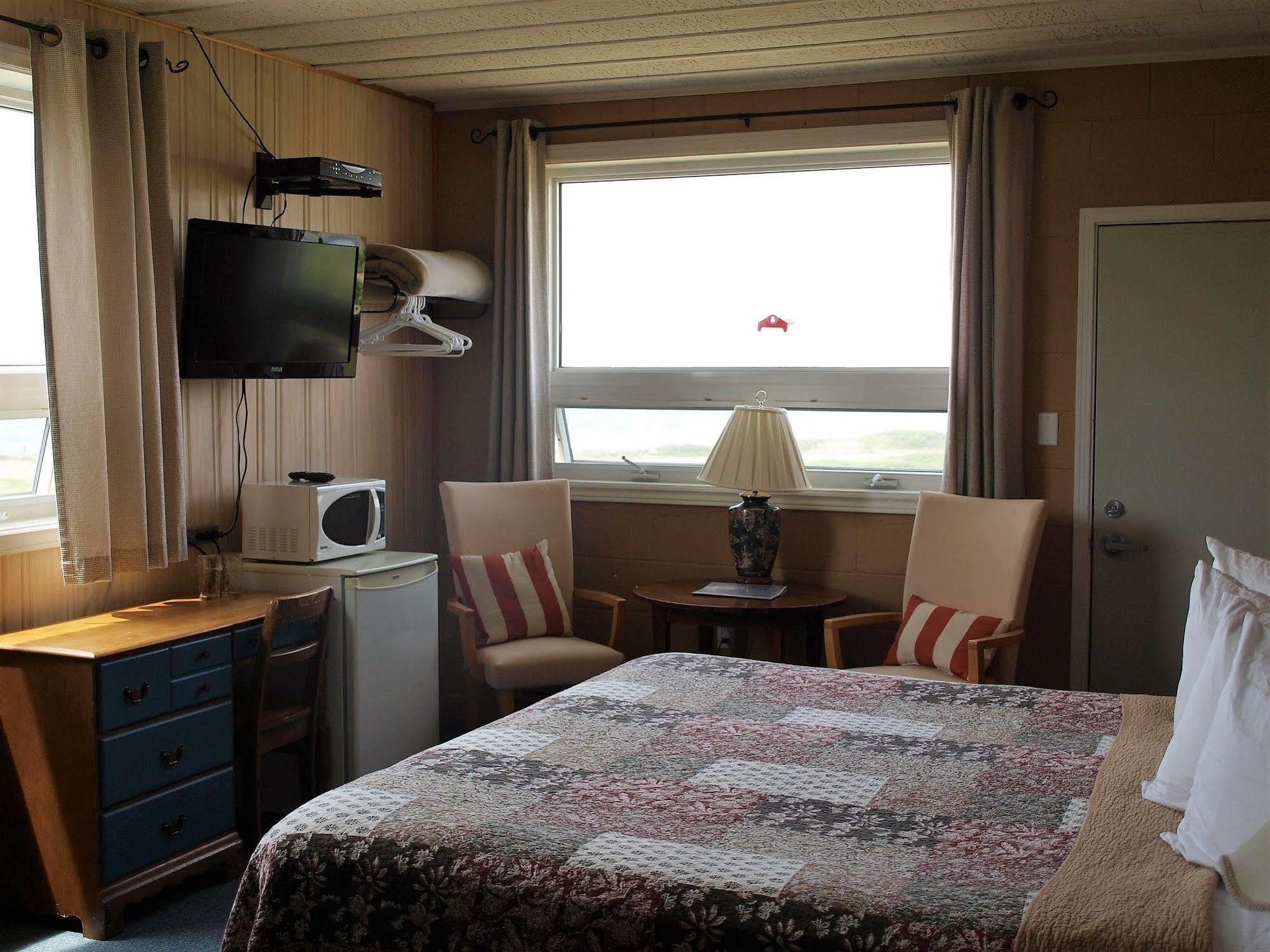Cape View Motel & Cottages Mavilette Eksteriør billede